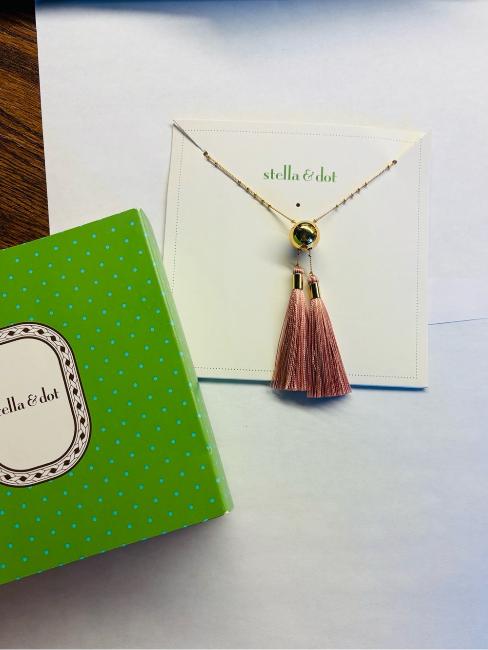 Stella & Dot adjustable Pink Gilane Tassel Pendant Necklace with Gold Chain